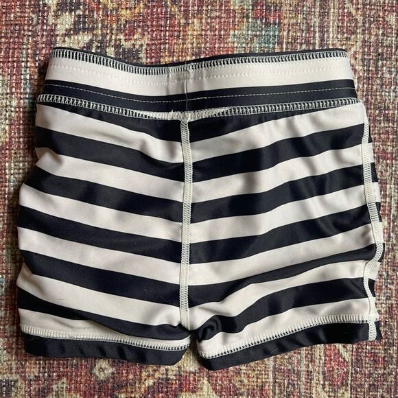 Tea collection 12-18 month Striped Black and White Swim Shorts - Picture 6 of 6